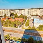 Modern Apartment, 300m From Main Street And Aupark Appartement *