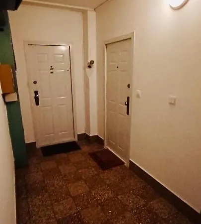 Modern Apartment, 300m From Main Street And Aupark 코시체