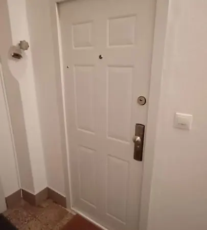 아파트 Modern Apartment, 300m From Main Street And Aupark 코시체